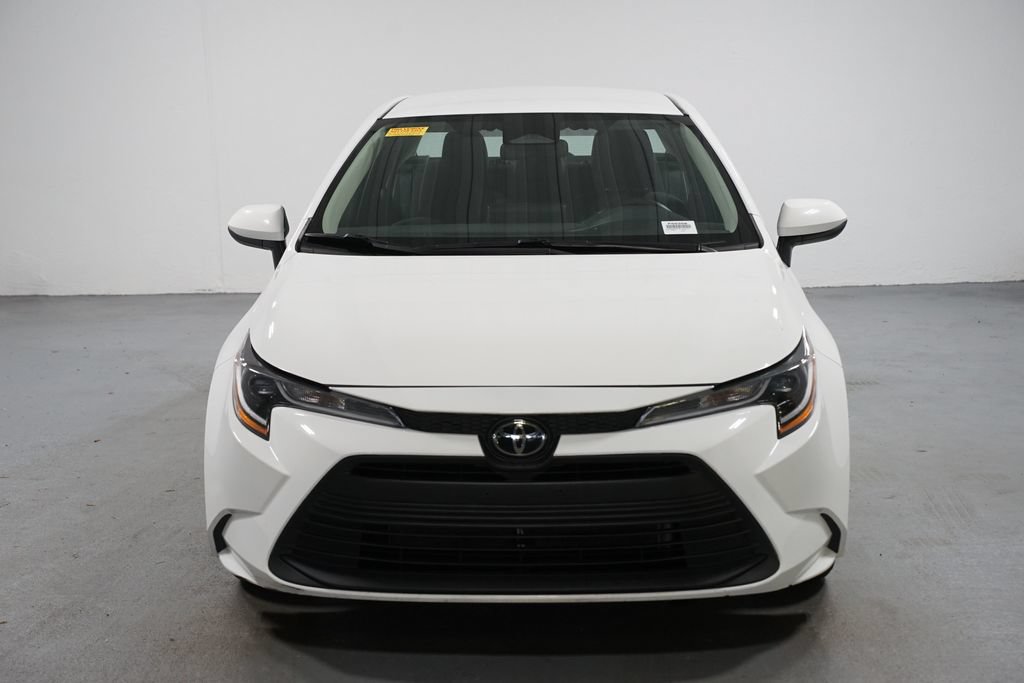 Certified 2024 Toyota Corolla LE FWD image 2