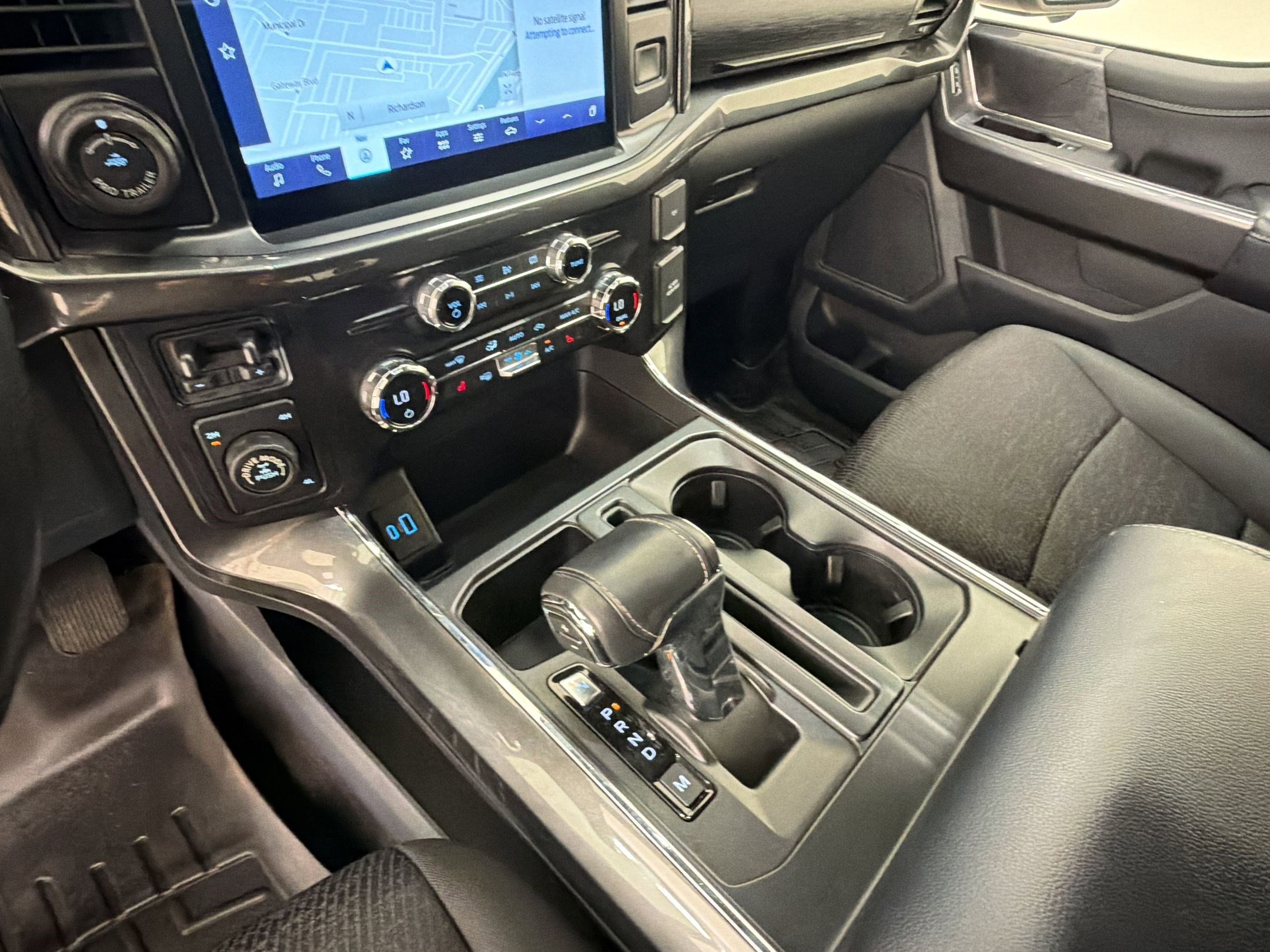 Used 2021 Ford F150 XLT w/ Equipment Group 302A High image 25