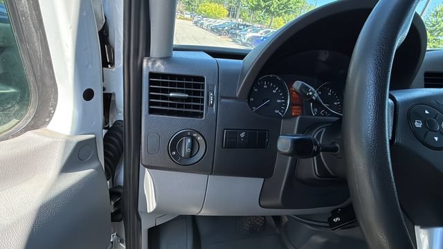 Used 2018 Mercedes-Benz Sprinter 3500 image 22