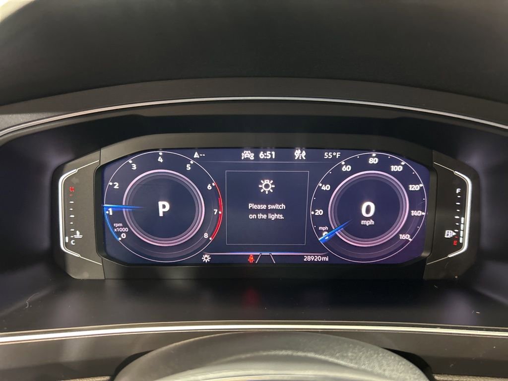 Used 2021 Volkswagen Tiguan SEL Premium R-Line image 30