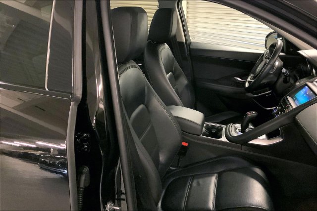 Certified 2020 Jaguar E-PACE AWD/4WD image 6