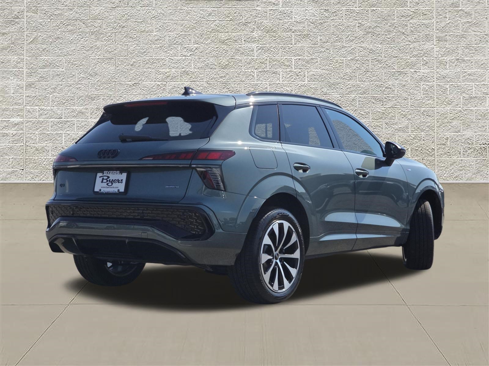 New 2026 Audi Q3 quattro 2.0T AWD/4WD image 7