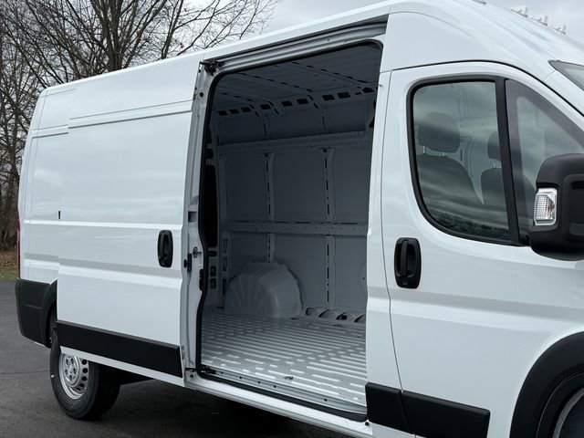 New 2026 RAM ProMaster 2500 FWD image 3