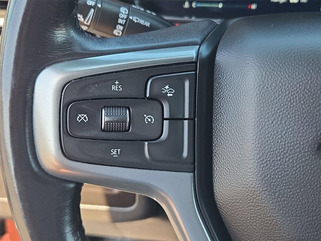 Certified 2022 Chevrolet Suburban Z71 AWD/4WD image 37