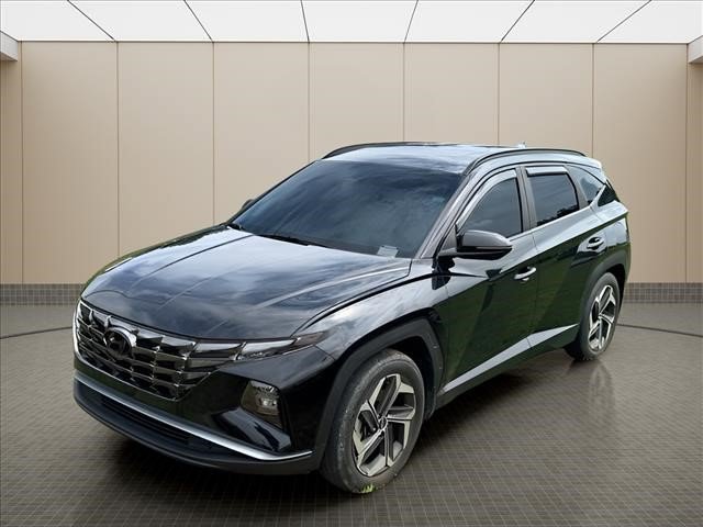 Used 2022 Hyundai Tucson SEL w/ Convenience + Premium Package FWD image 2