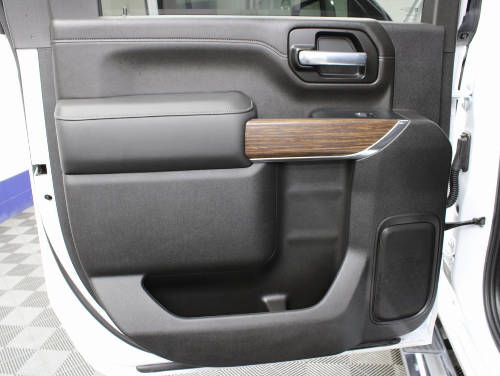 Used 2023 Chevrolet Silverado 2500 High Country w/ Z71 Off-Road Package image 78