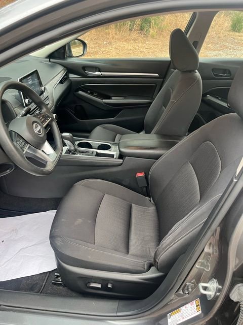 Used 2023 Nissan Altima 2.5 SV image 17