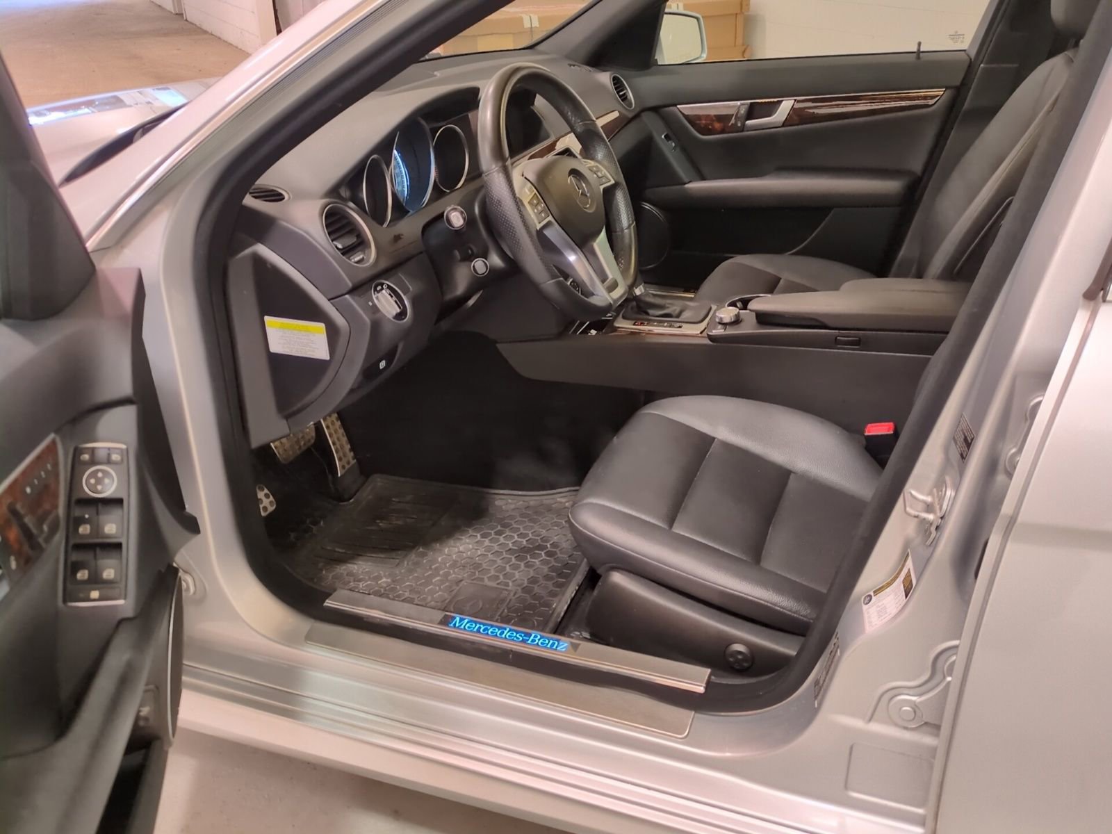 Used 2014 Mercedes-Benz C 300 4MATIC Sedan image 15