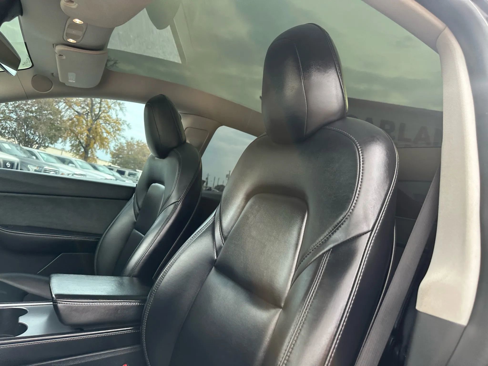 Used 2021 Tesla Model Y Performance image 15