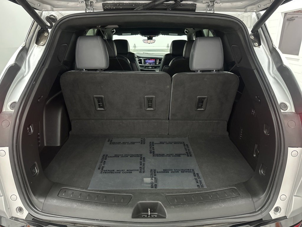 Used 2022 Buick Enclave Premium image 44