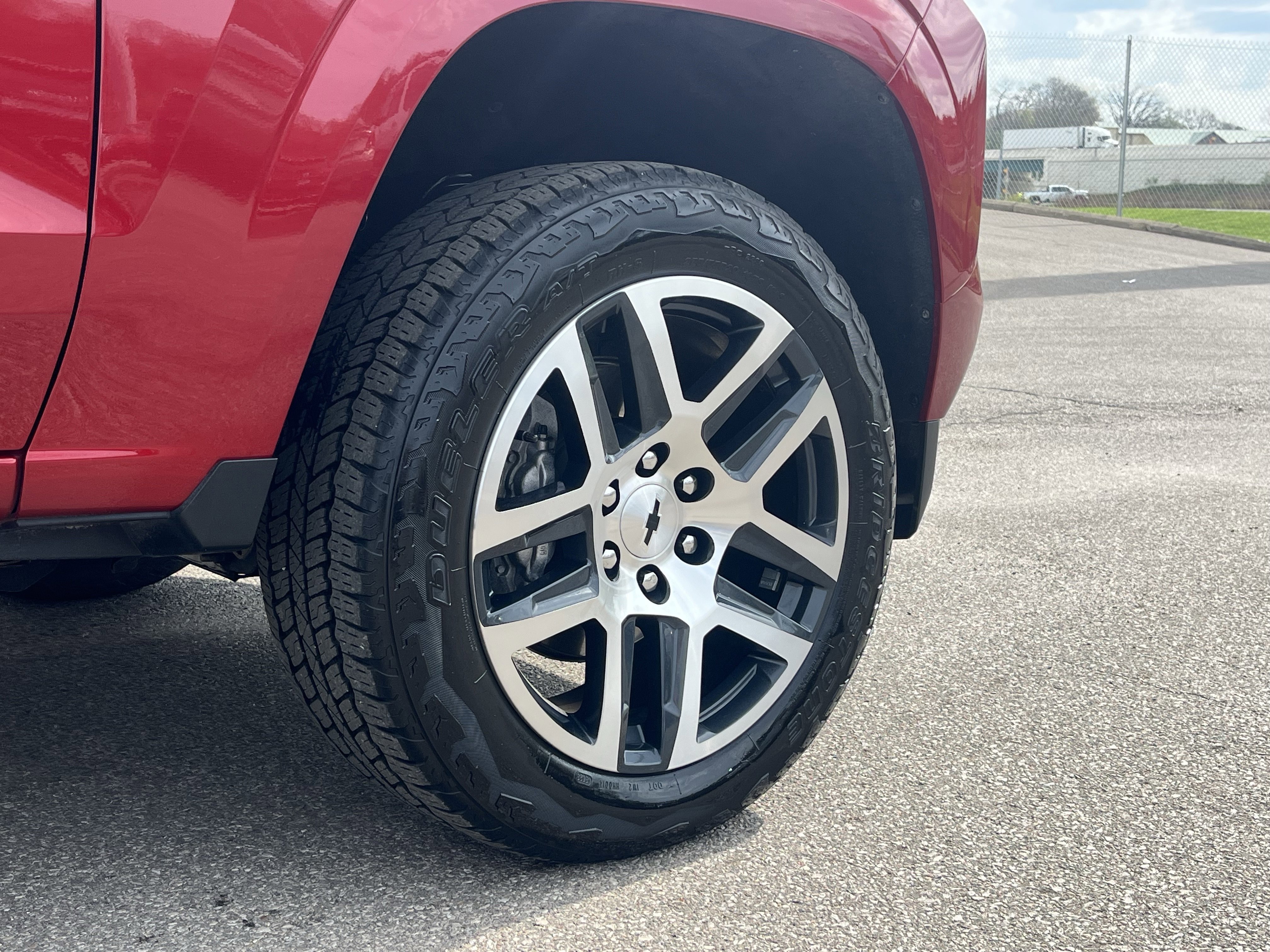 Used 2023 Chevrolet Colorado Z71 w/ Z71 Convenience Package 2 image 10