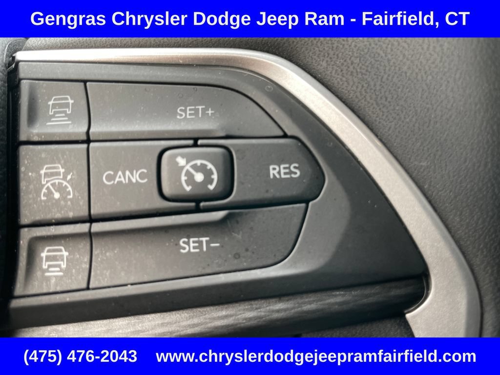 Certified 2023 Jeep Grand Cherokee Laredo X AWD/4WD image 50