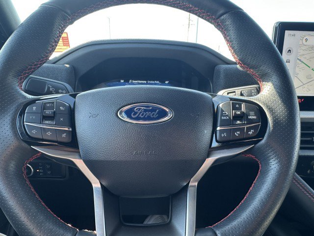 Used 2025 Ford Explorer ST-Line image 26