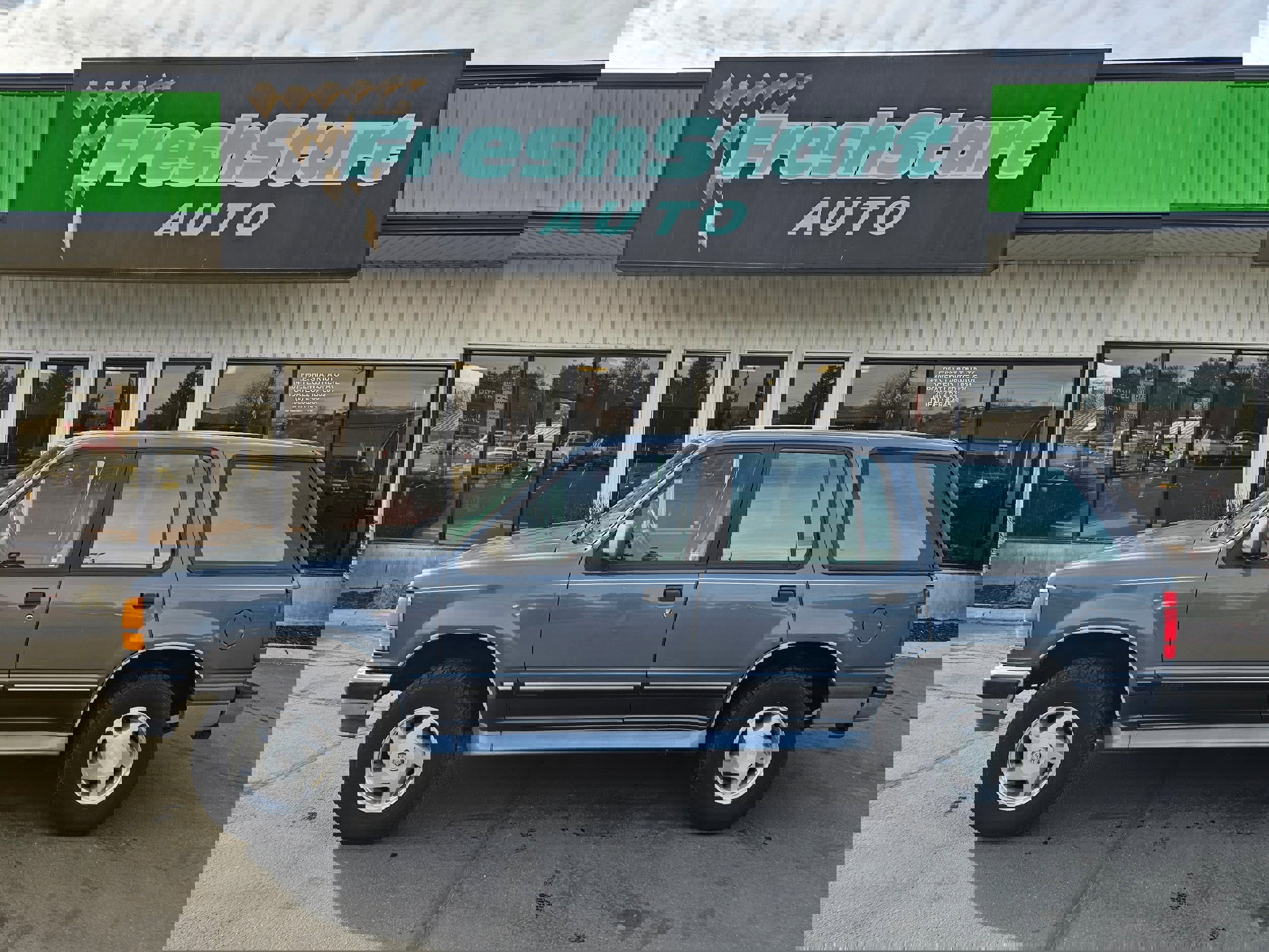 Used 1994 Ford Explorer 4WD 4-Door