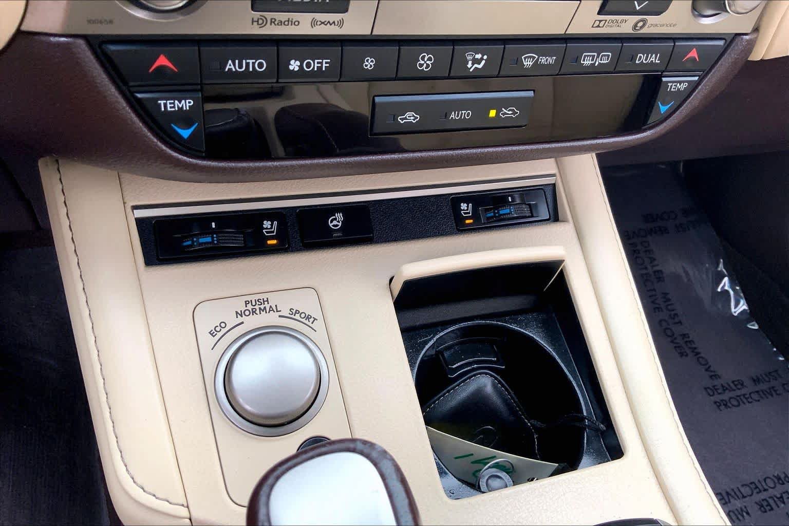 Used 2017 Lexus ES 350 FWD image 36