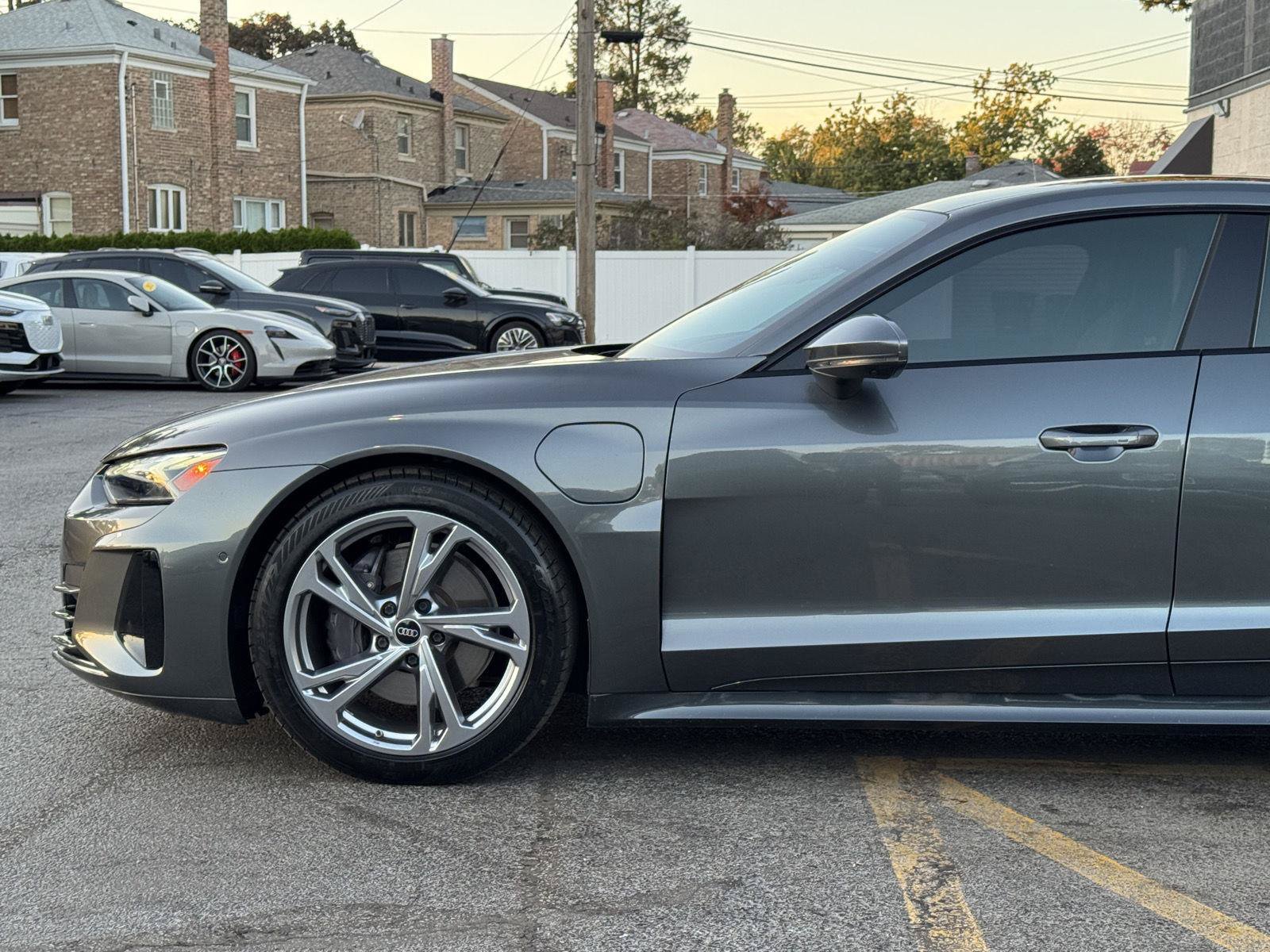 Used 2023 Audi e-tron GT Prestige w/ Prestige Package AWD/4WD image 3