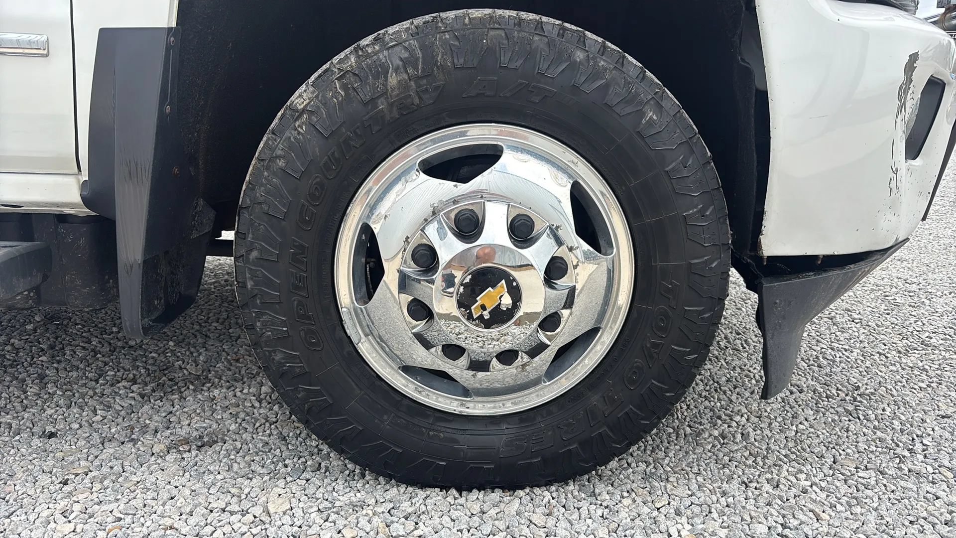 Used 2015 Chevrolet Silverado 3500 High Country w/ Duramax Plus Package AWD/4WD image 10