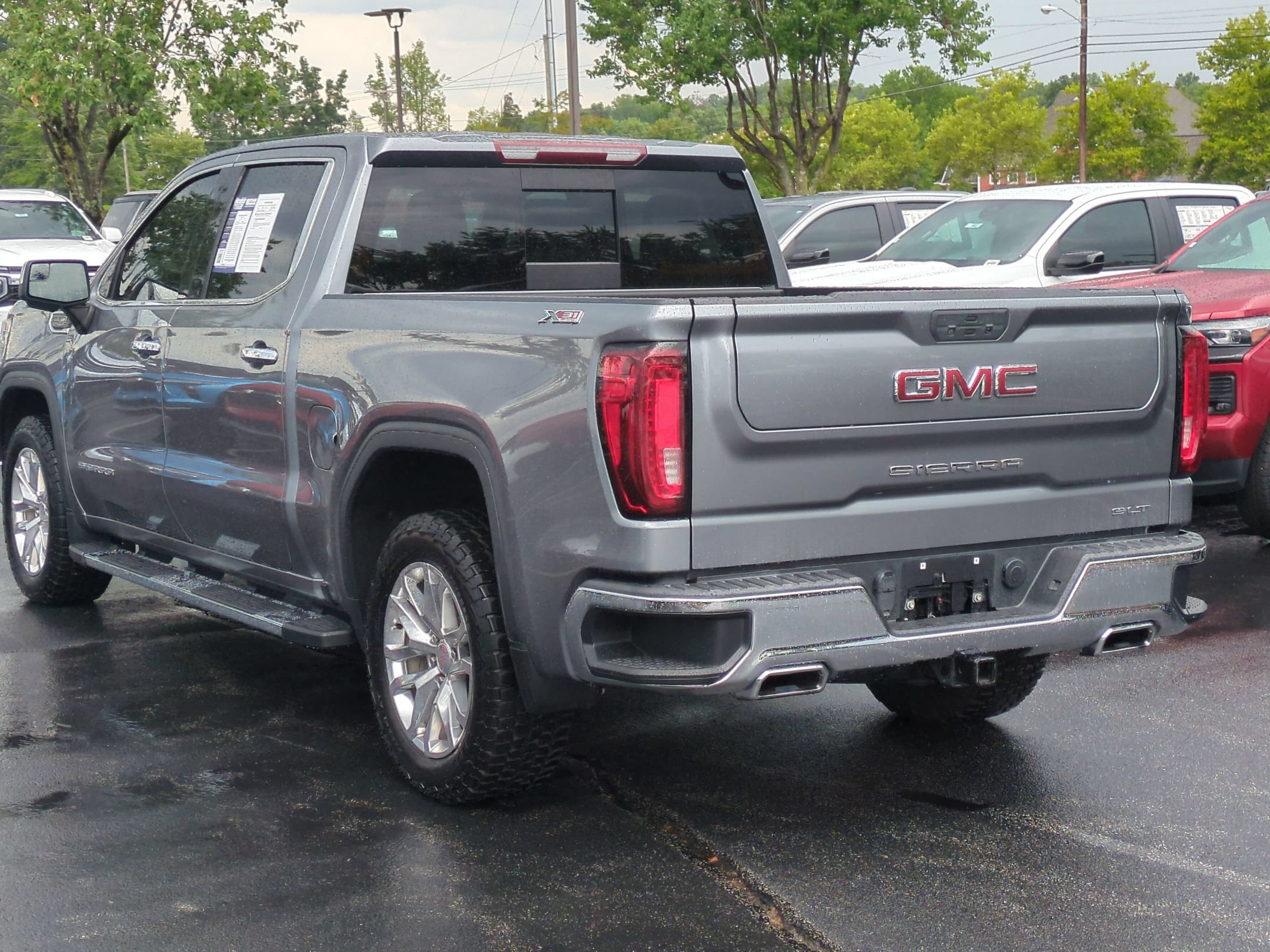 Used 2021 GMC Sierra 1500 SLT w/ SLT Premium Package AWD/4WD image 8