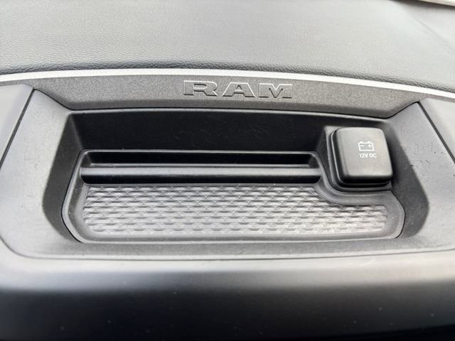 Used 2021 RAM 3500 Tradesman w/ Chrome Appearance Group image 19