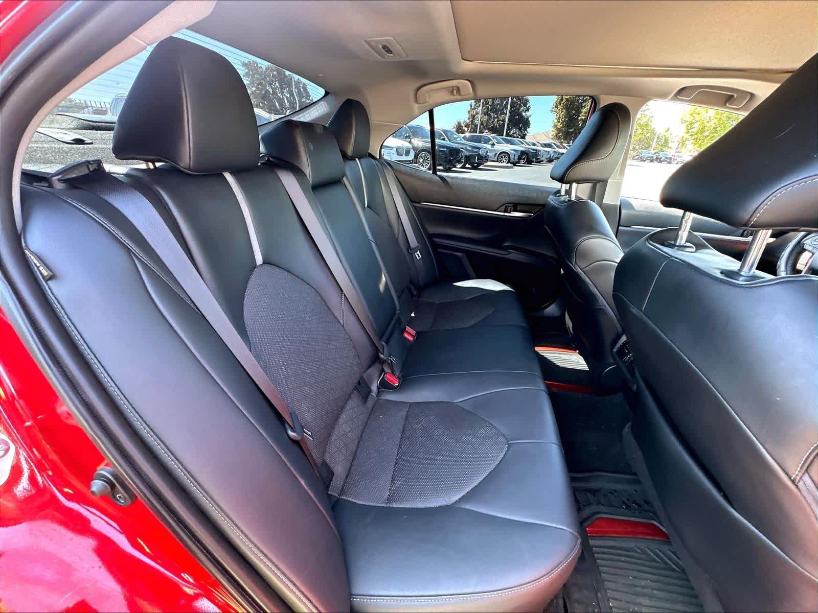 Used 2022 Toyota Camry XSE FWD image 25