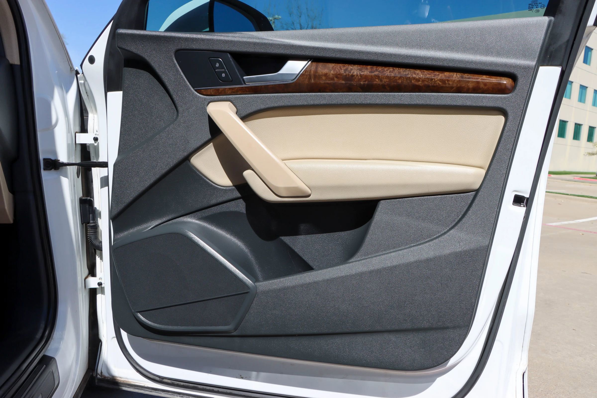 Used 2018 Audi Q5 2.0T Premium image 9