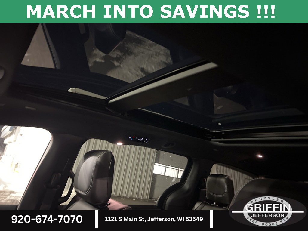 New 2026 Chrysler Pacifica Select image 15