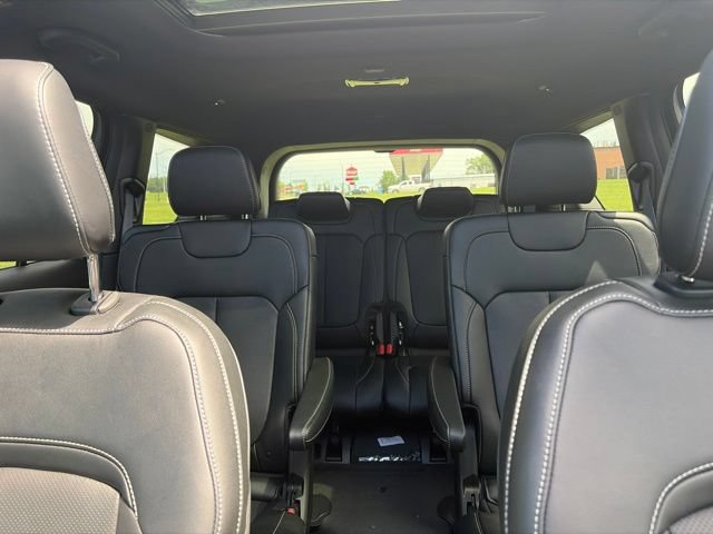 New 2026 Jeep Grand Cherokee L Limited AWD/4WD image 21
