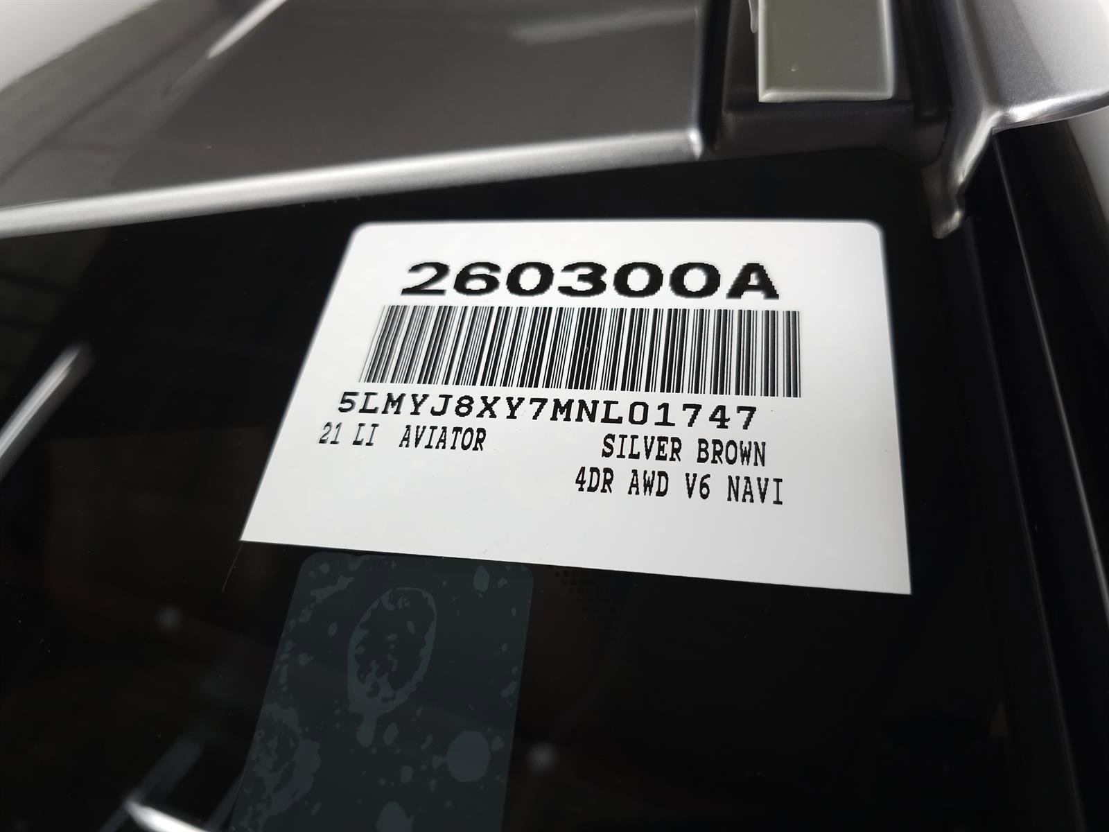 Used 2021 Lincoln Aviator Grand Touring w/ Elements Package Plus AWD/4WD image 35