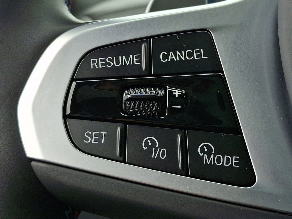 Used 2025 BMW X5 M60i w/ Climate Comfort Package image 22