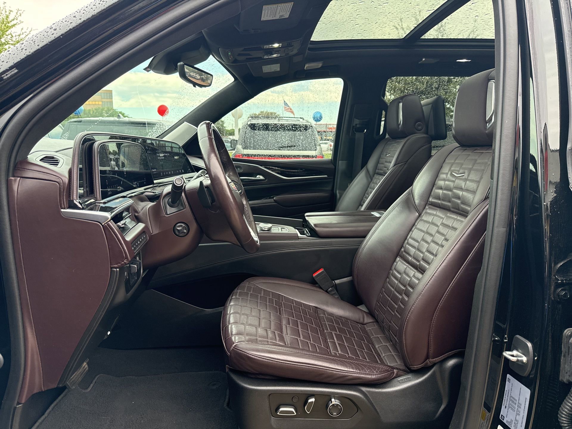 Used 2021 Cadillac Escalade Premium Luxury Platinum image 7