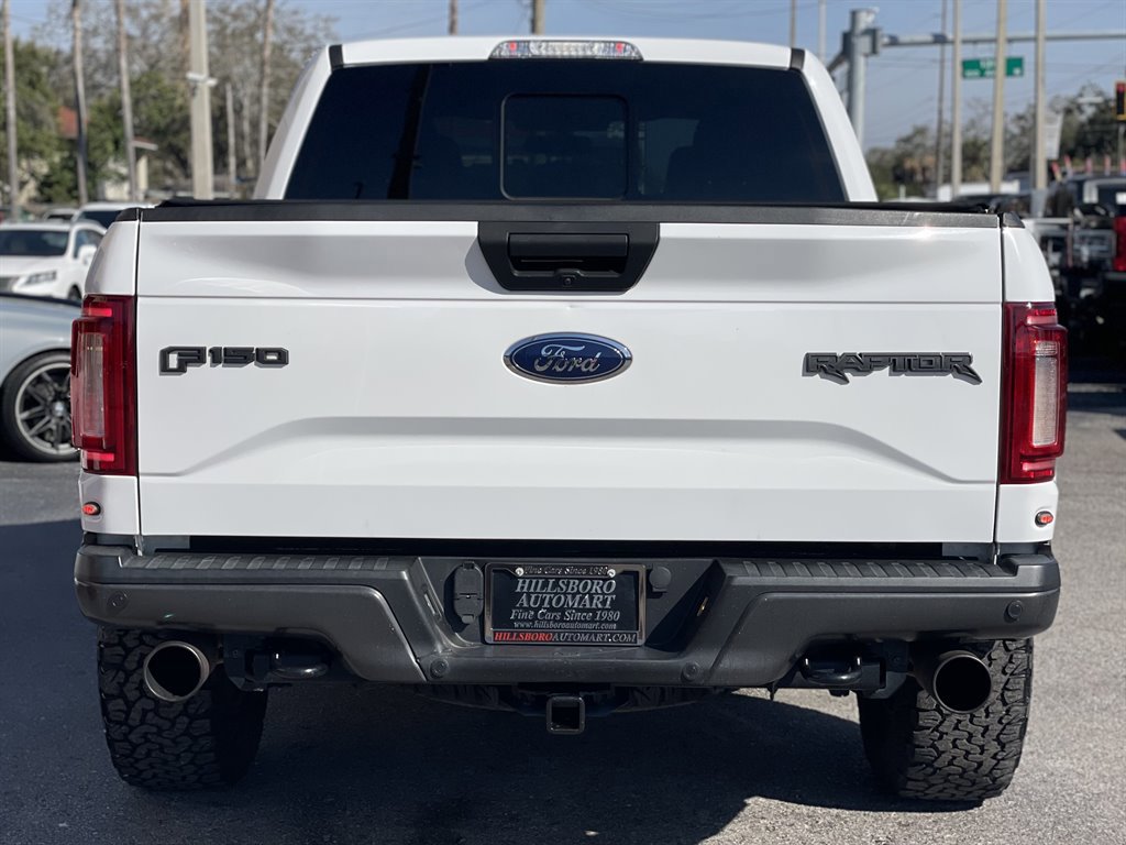 Used 2017 Ford F150 Raptor w/ Equipment Group 801A Mid image 17