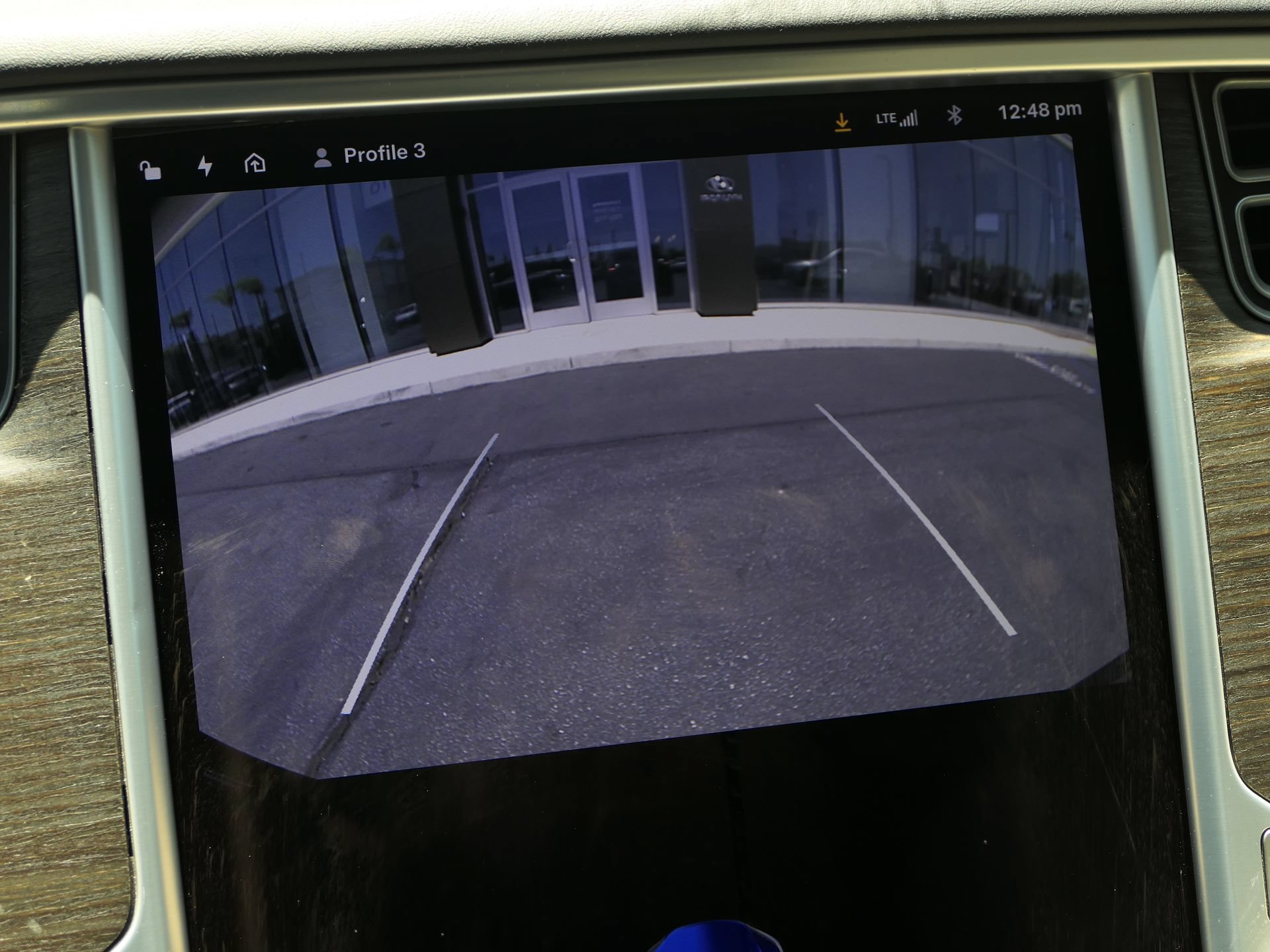 Used 2016 Tesla Model X 90D AWD/4WD image 19