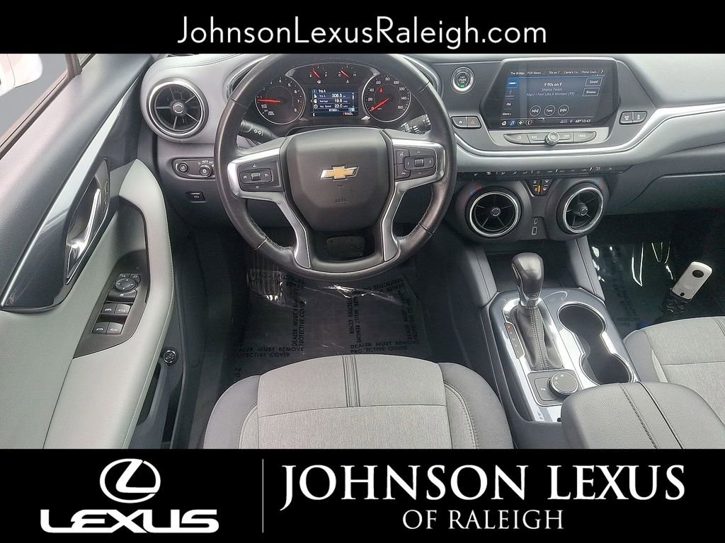 Used 2020 Chevrolet Blazer LT FWD image 21