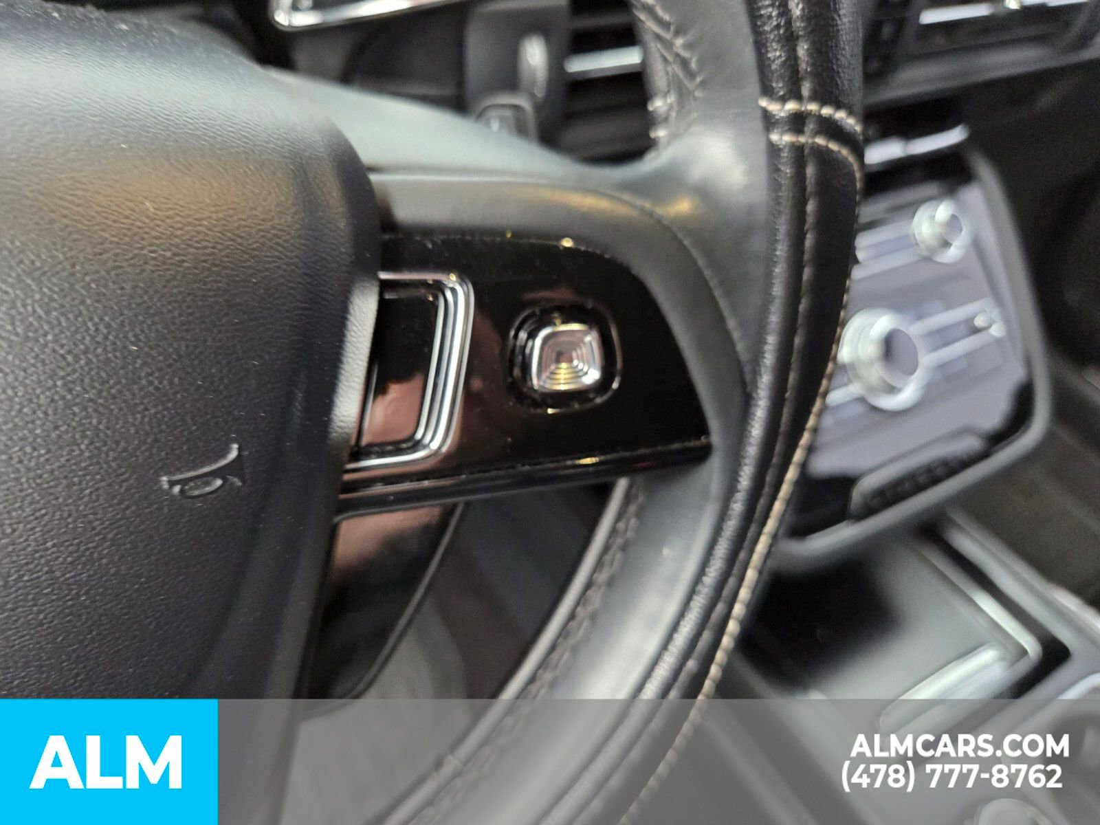 Used 2021 Lincoln Corsair AWD w/ Equipment Group 101A image 12