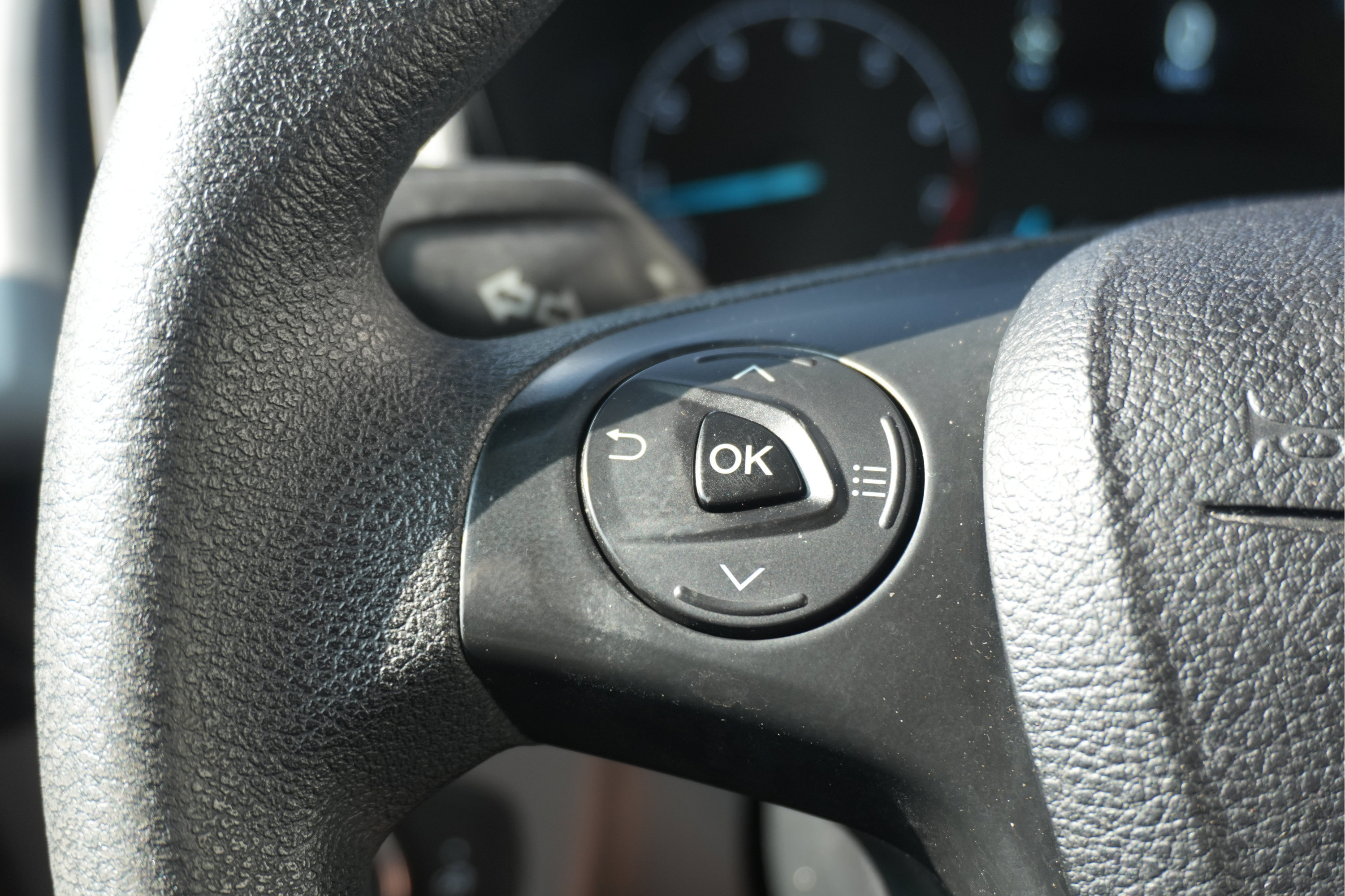 Used 2022 Ford Transit Connect XL FWD image 23