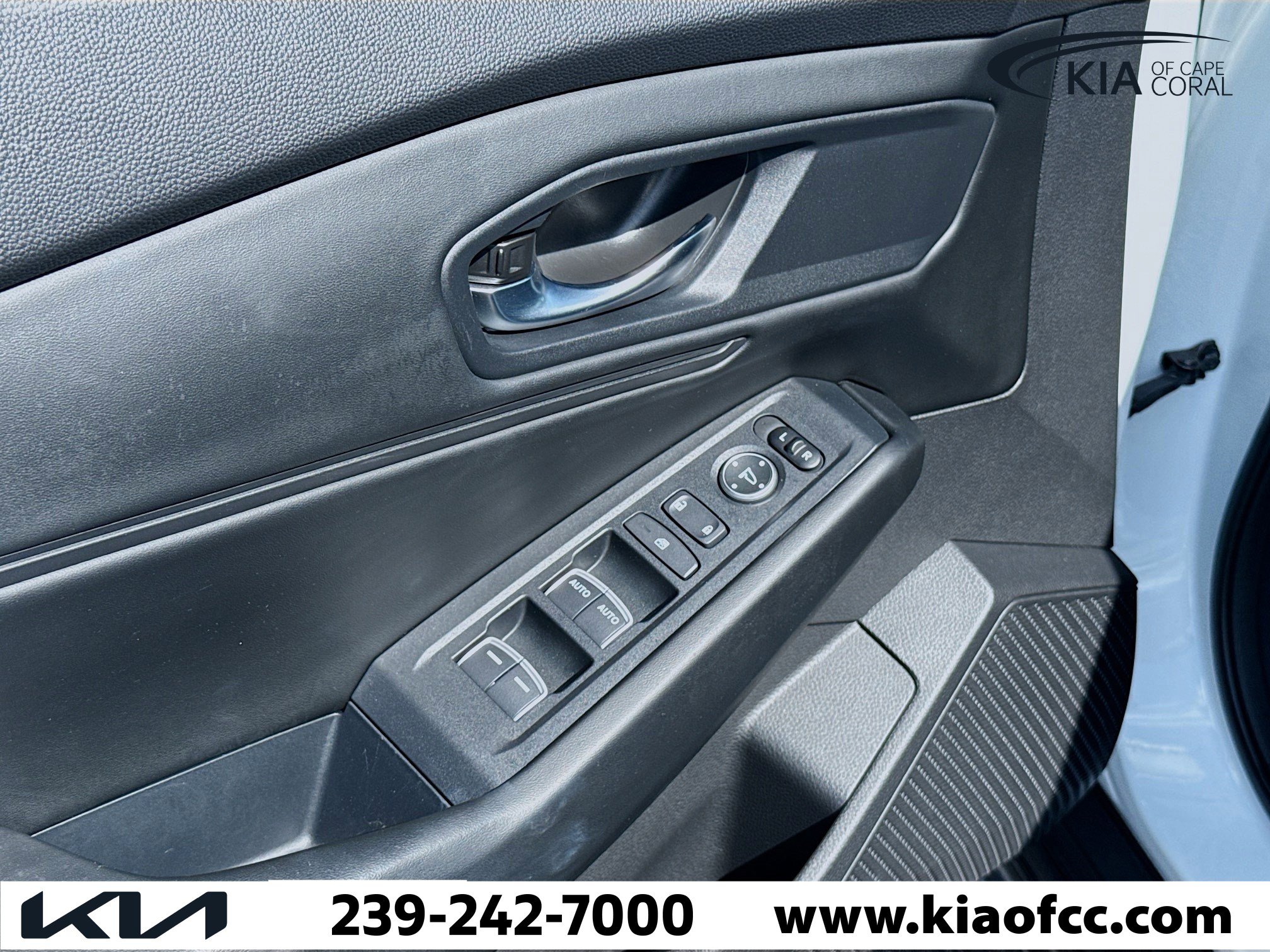 Used 2023 Honda Accord EX image 21