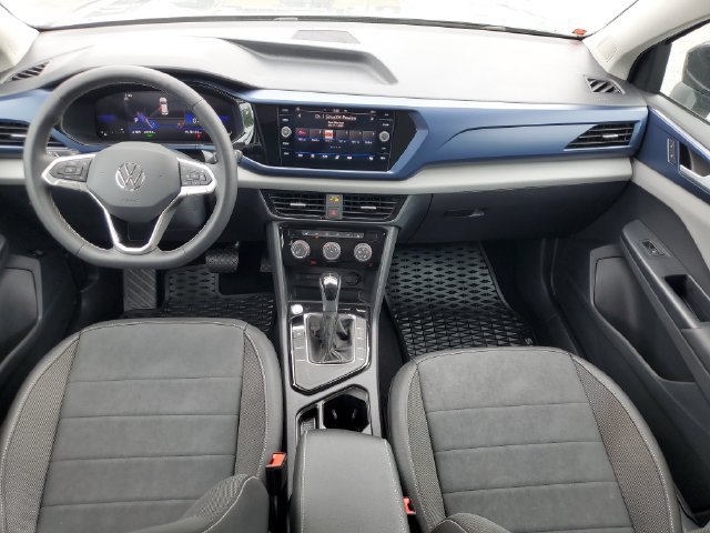 Certified 2023 Volkswagen Taos SE FWD image 8