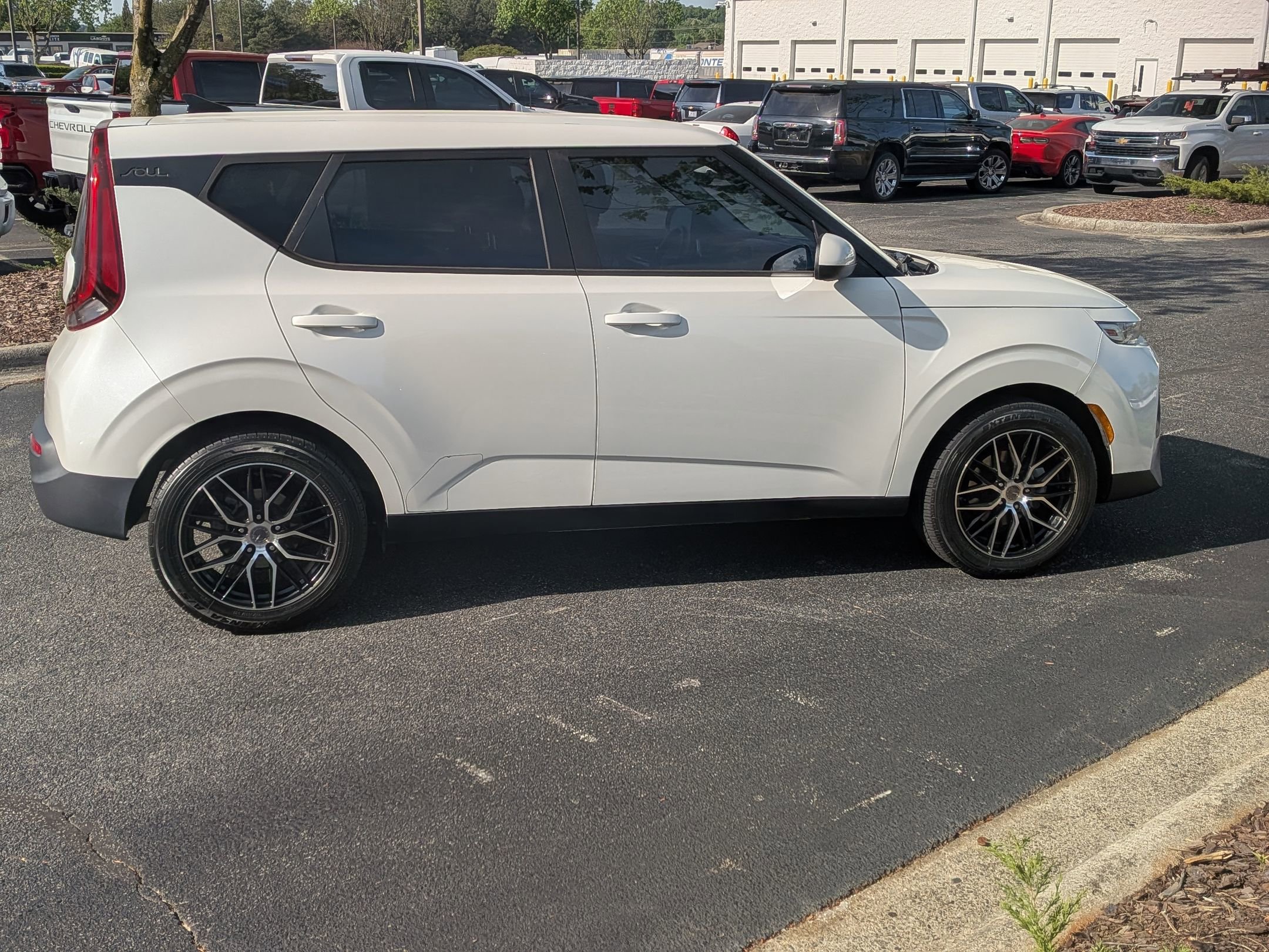 Used 2021 Kia Soul LX FWD image 10