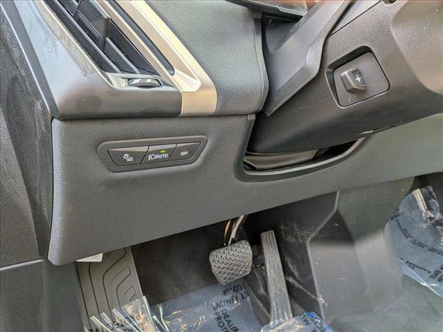 Used 2024 BMW iX xDrive50 w/ Sport Package image 16