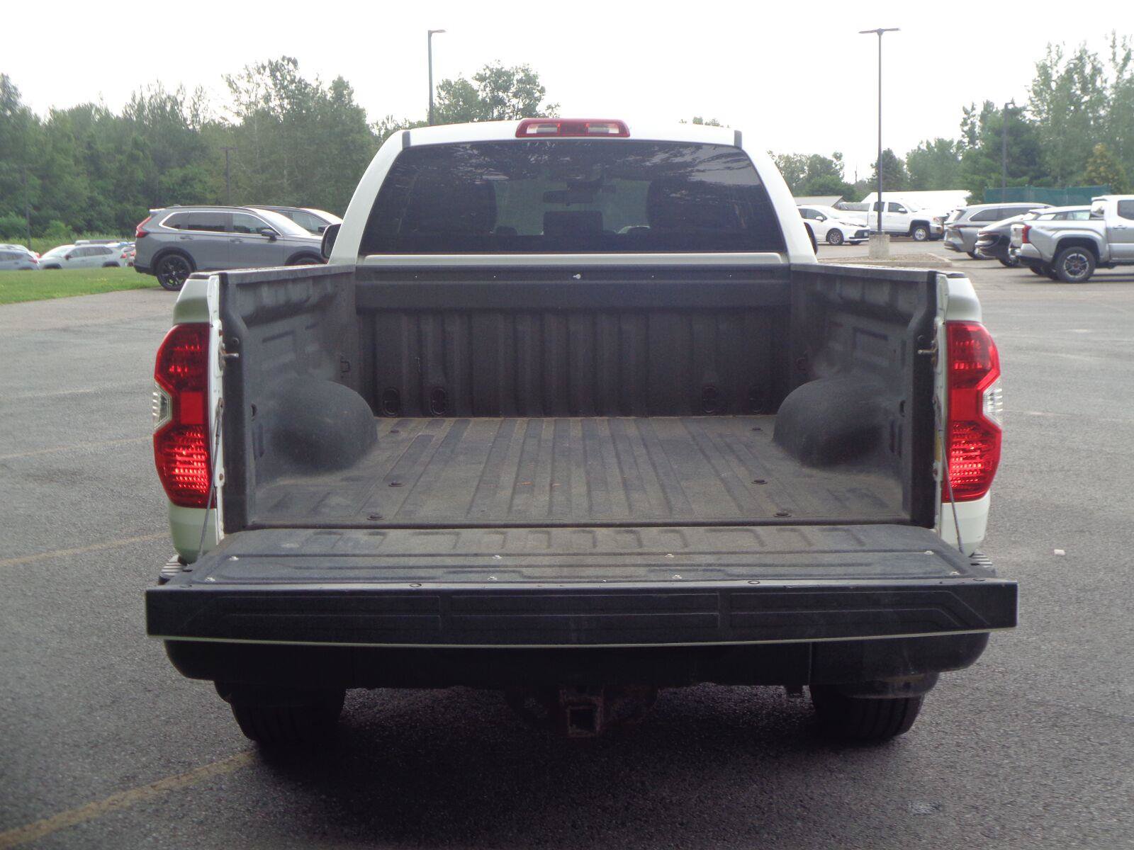 Used 2019 Toyota Tundra SR AWD/4WD image 7