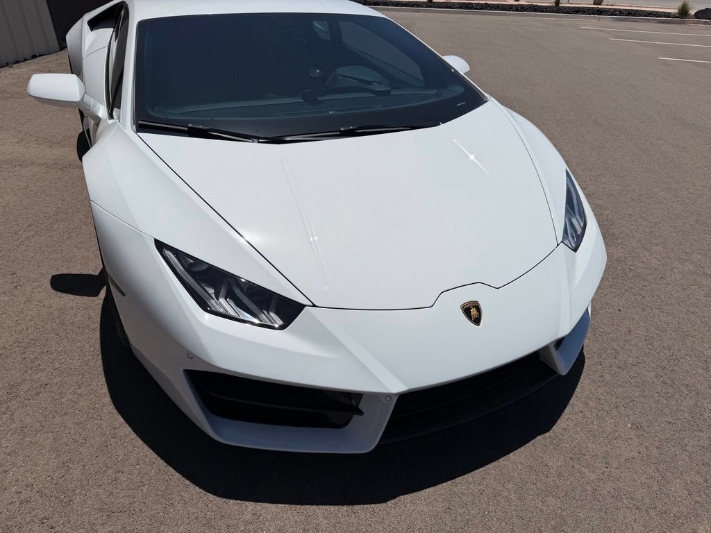 Used 2019 Lamborghini Huracan LP 580-2 RWD image 7