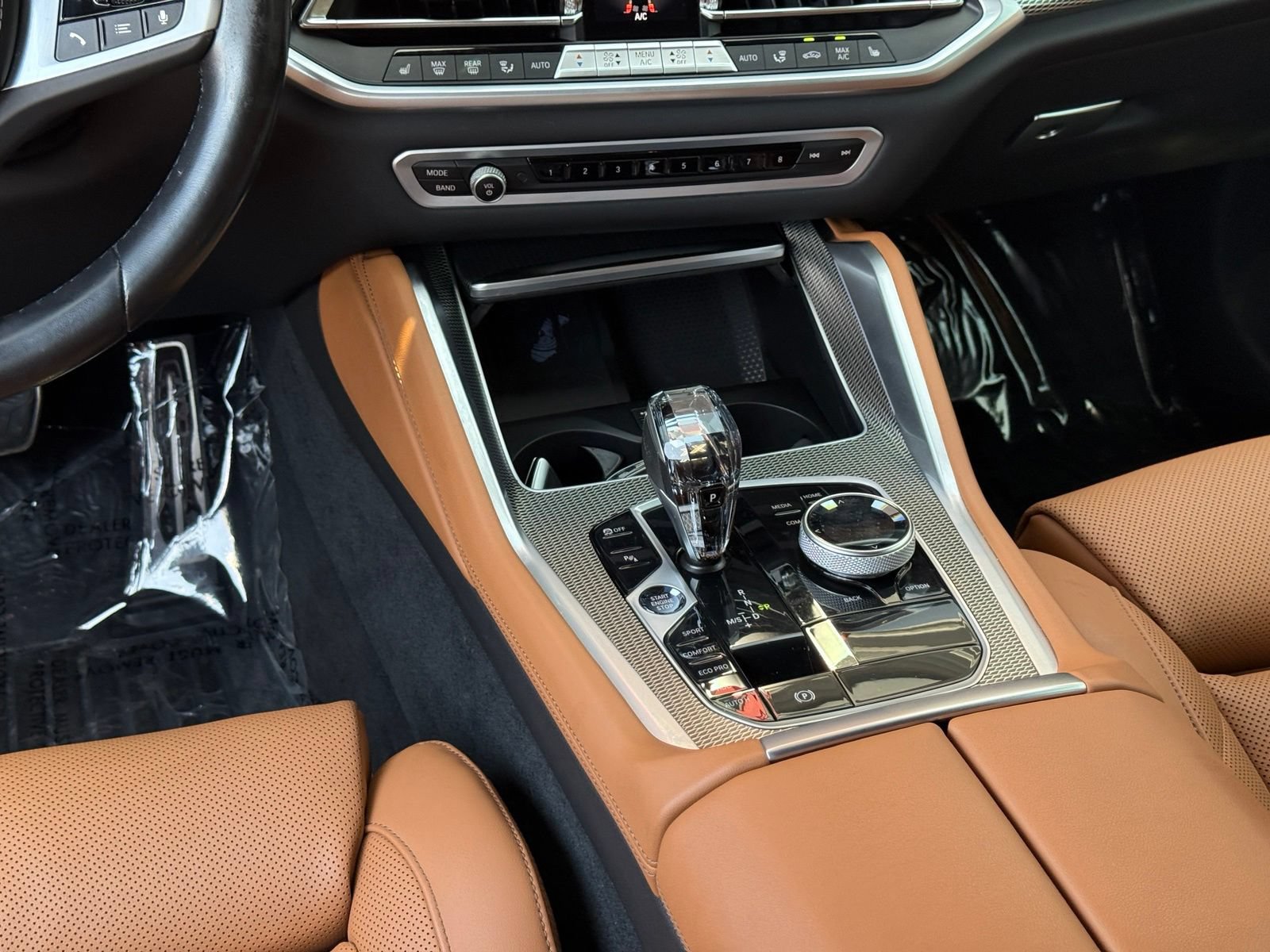 Used 2023 BMW X6 xDrive40i w/ M Sport Package AWD/4WD image 30