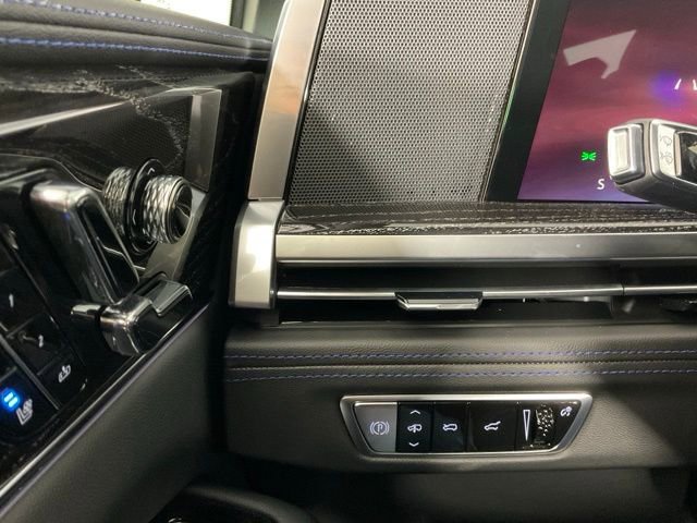 New 2026 Cadillac Escalade IQ Sport 1 w/ LPO, ONYX Package image 27