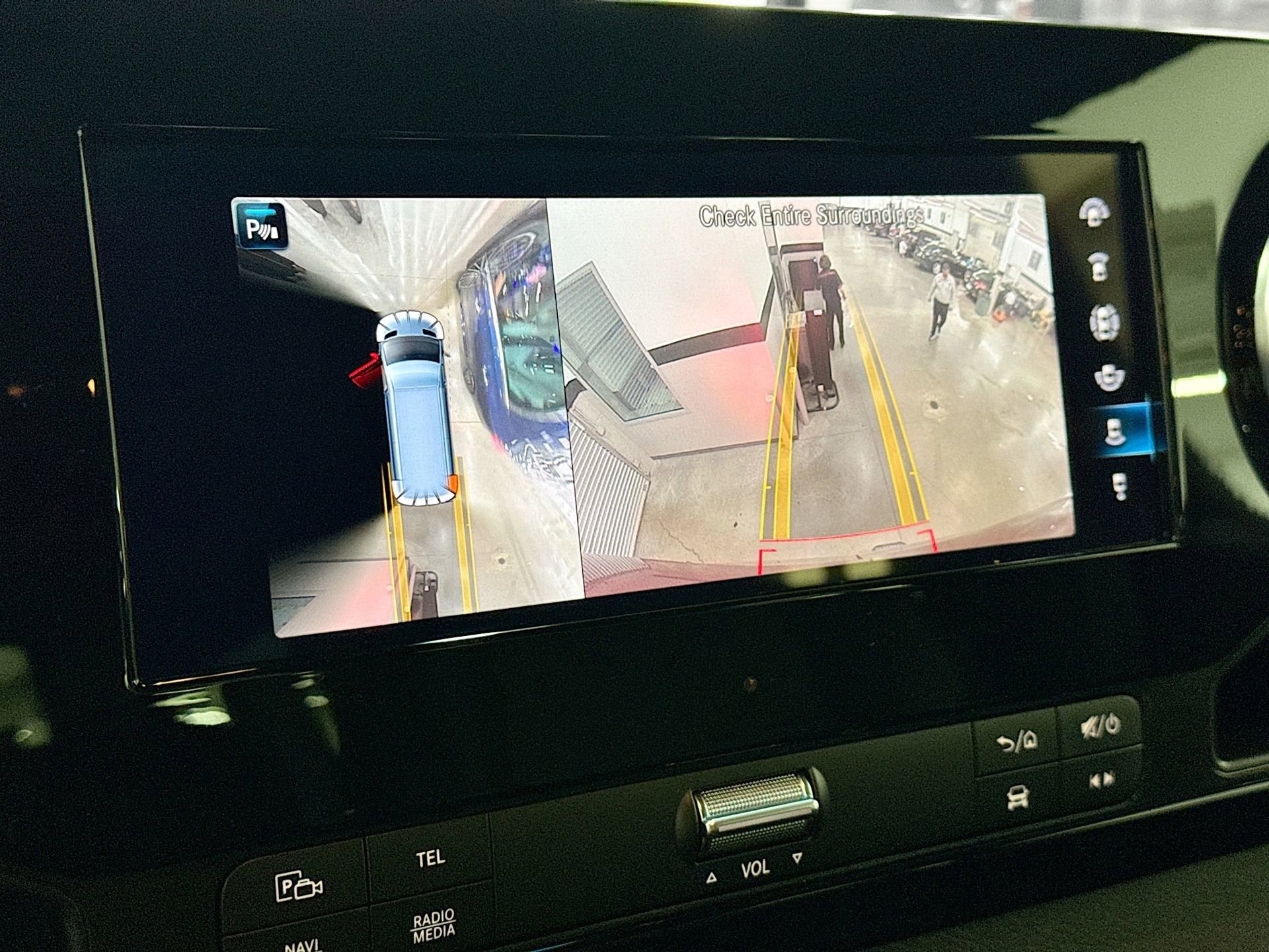 Used 2024 Mercedes-Benz Sprinter 2500 image 15