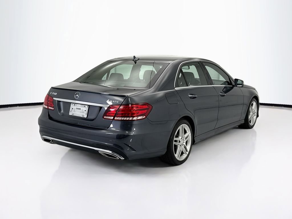 Used 2014 Mercedes-Benz E 350 4MATIC Sedan image 5
