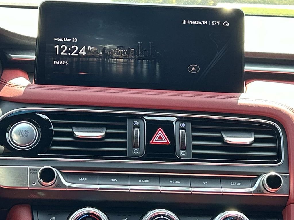 Used 2023 Genesis G70 2.0T w/ Sport Prestige Package image 28