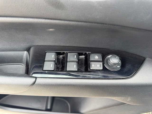 Used 2025 MAZDA CX-5 AWD 2.5 S w/ Preferred Package image 9