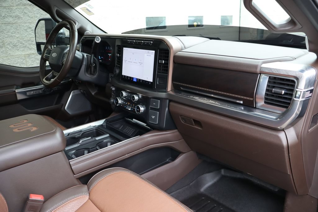 Used 2024 Ford F250 King Ranch w/ Chrome Package AWD/4WD image 42