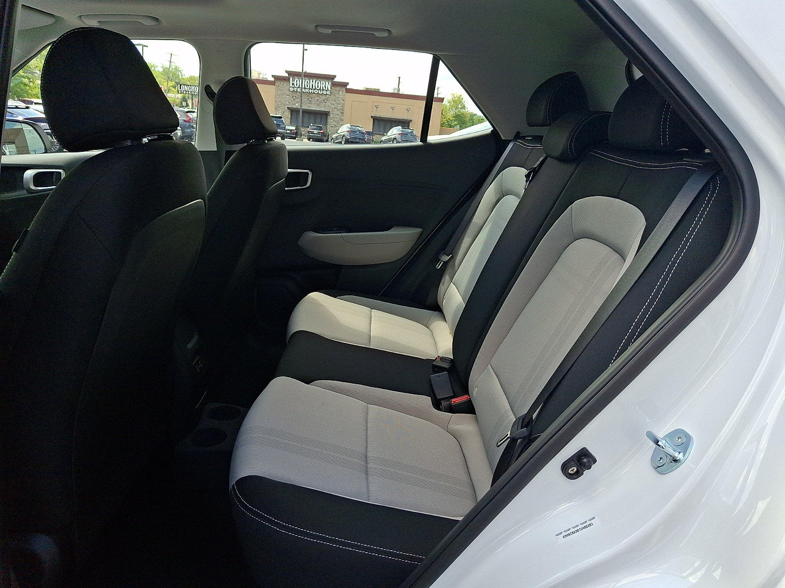 New 2026 Hyundai Venue SEL FWD image 6