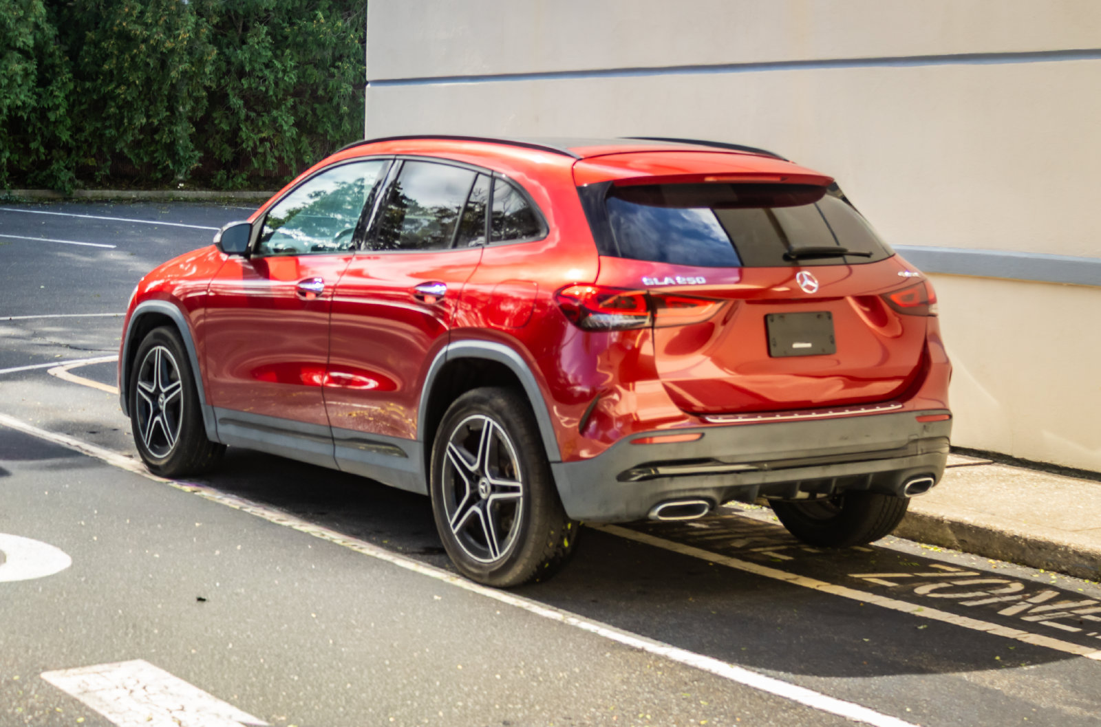 Used 2021 Mercedes-Benz GLA 250 4MATIC image 5